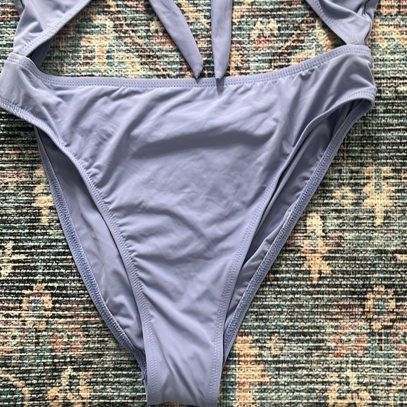 Dippin Daisy's Tie-Front One-Piece Swimsuit Size Large - Picture 13 of 14